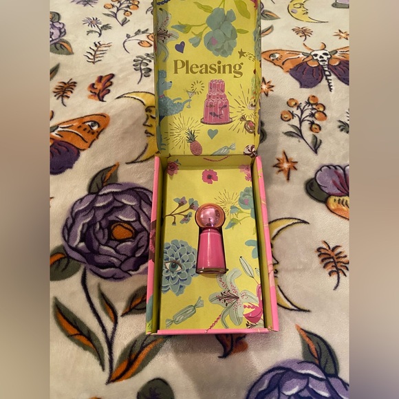 Pleasing Other - Pleasing Nail Polish